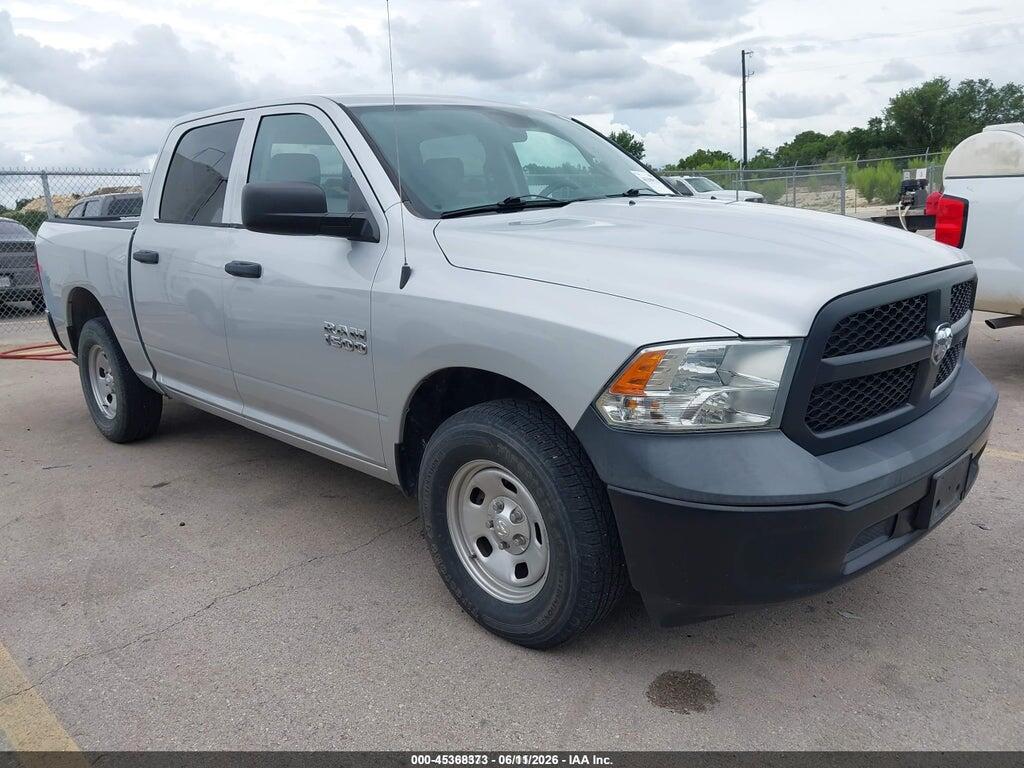 1C6RR6KG7JS303624 2018 RAM 1500 photo no. 1