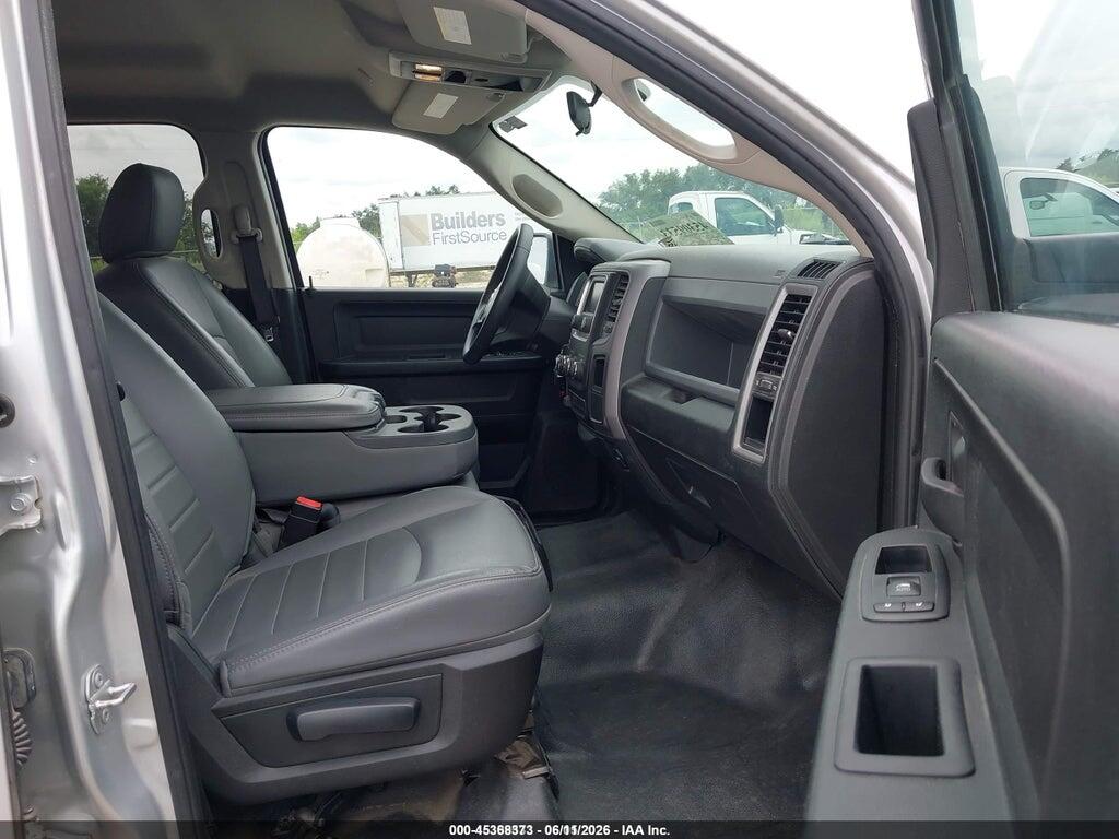 1C6RR6KG7JS303624 2018 RAM 1500 photo no. 5