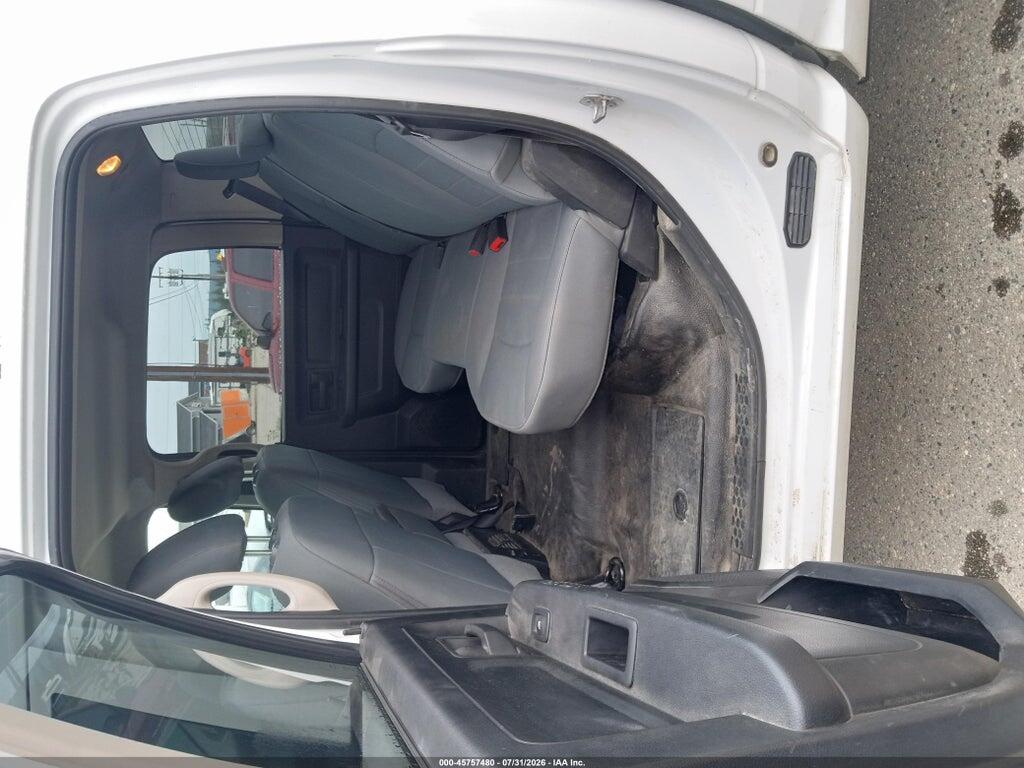 1C6RR7KG7JS294204 2018 RAM 1500 photo no. 5