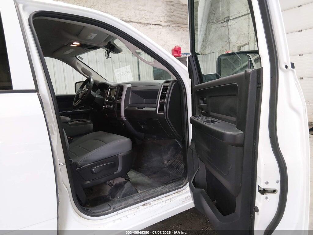 1C6RR7KG3JS293129 2018 RAM 1500 photo no. 5