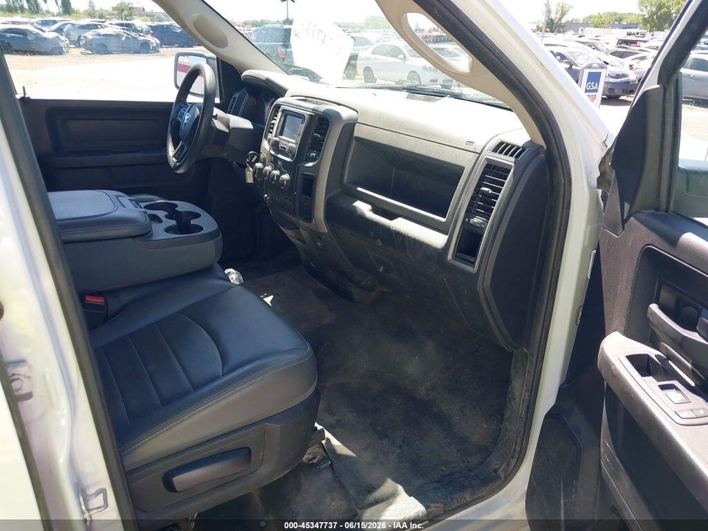 1C6RR7FG8JS306712 2018 RAM 1500 photo no. 5