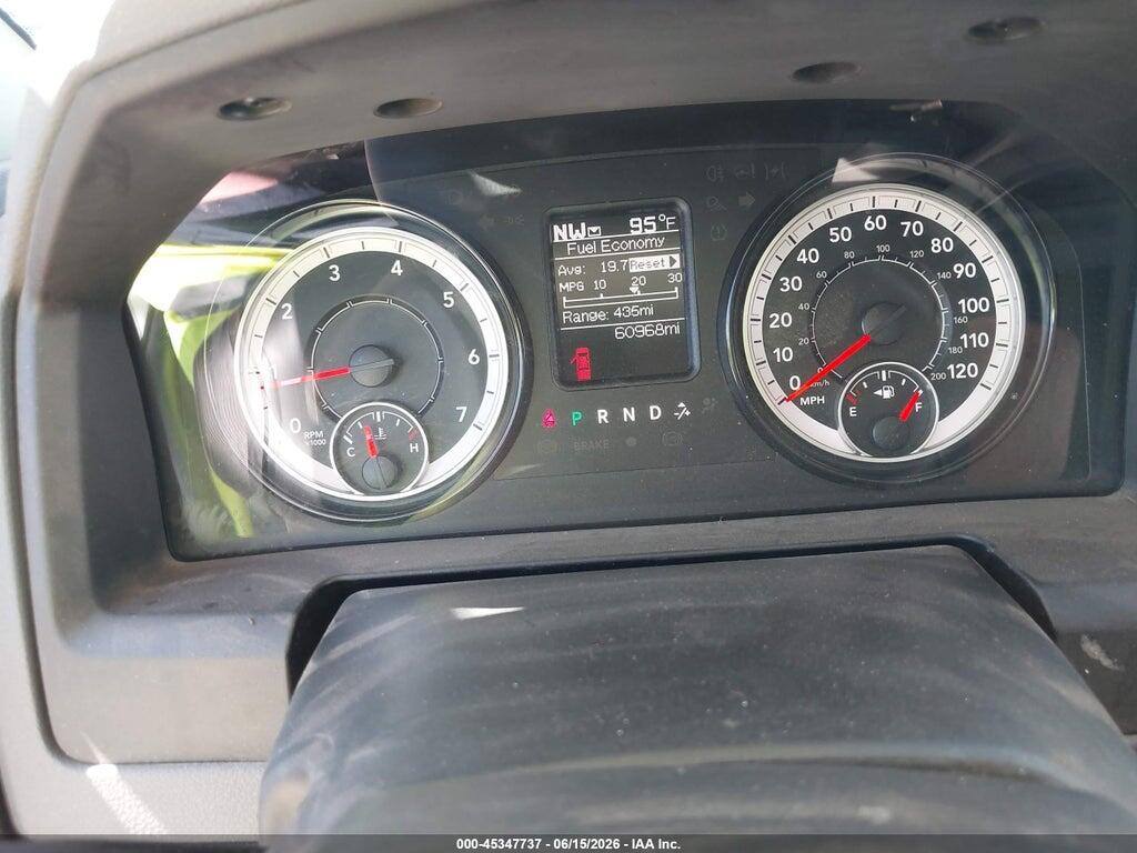 1C6RR7FG8JS306712 2018 RAM 1500 photo no. 7