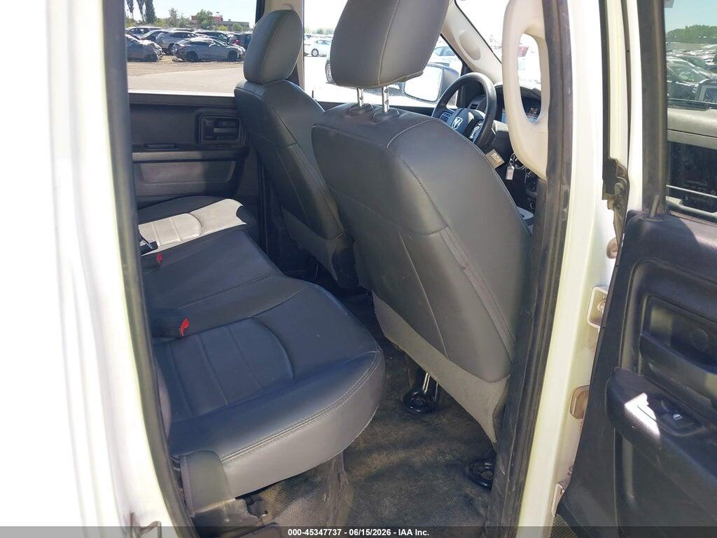 1C6RR7FG8JS306712 2018 RAM 1500 photo no. 8