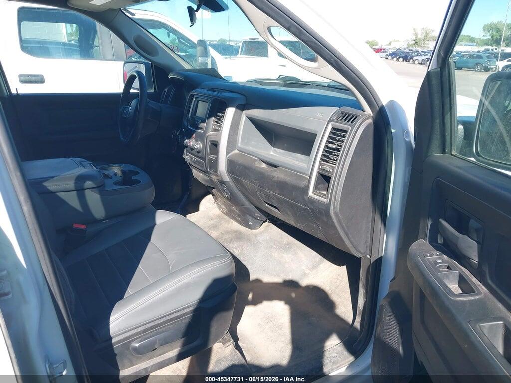 1C6RR7FG6JS306711 2018 RAM 1500 photo no. 5