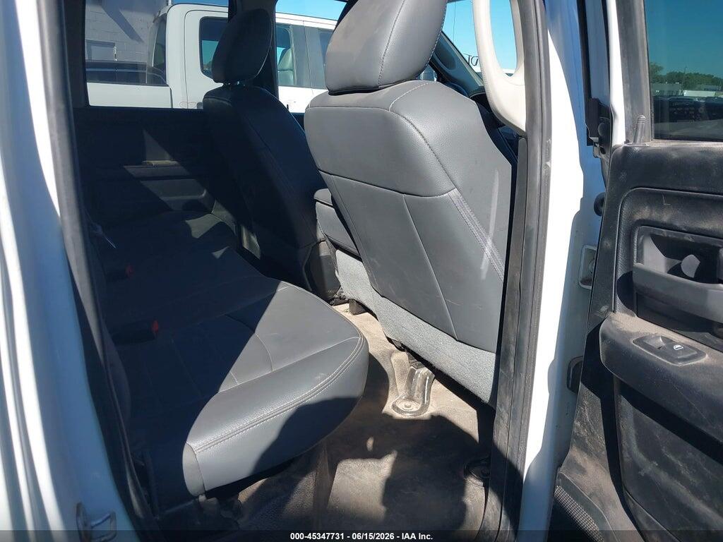 1C6RR7FG6JS306711 2018 RAM 1500 photo no. 8