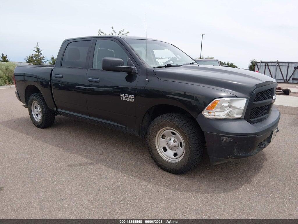 1C6RR7KG8JS318980 2018 RAM 1500 photo no. 1