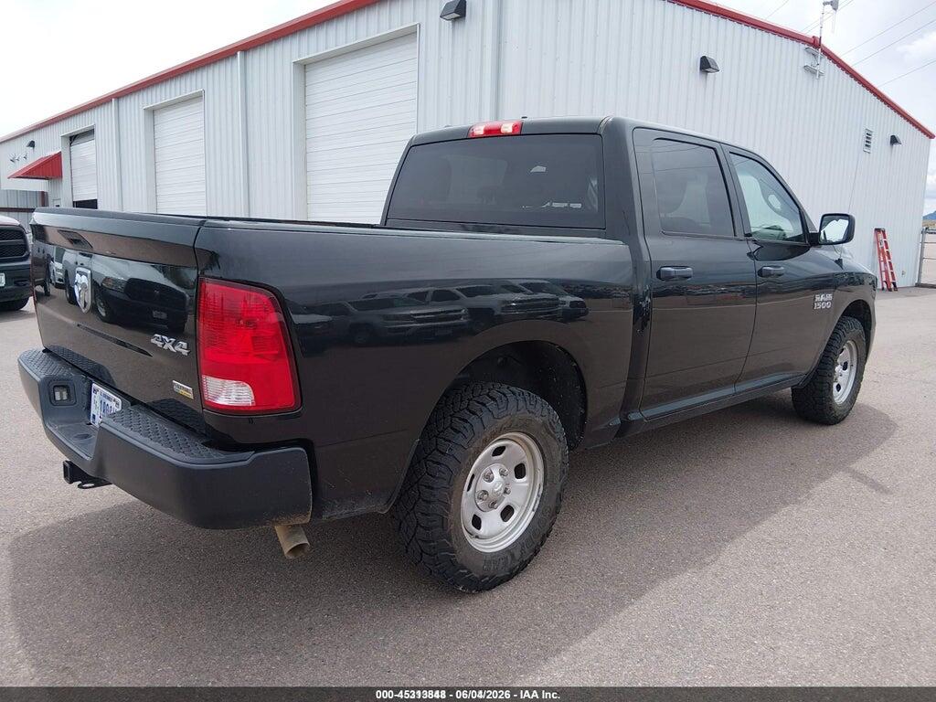 1C6RR7KG8JS318980 2018 RAM 1500 photo no. 4