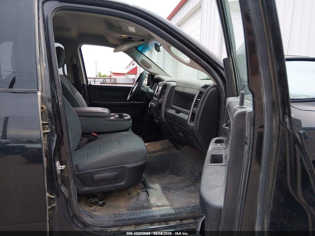 1C6RR7KG8JS318980 2018 RAM 1500 photo no. 5