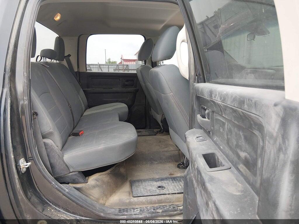 1C6RR7KG8JS318980 2018 RAM 1500 photo no. 8