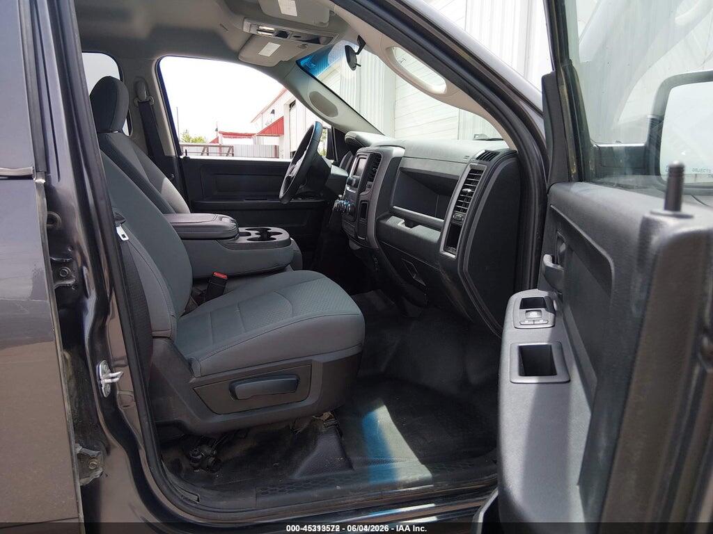 1C6RR7KG8JS315867 2018 RAM 1500 photo no. 5