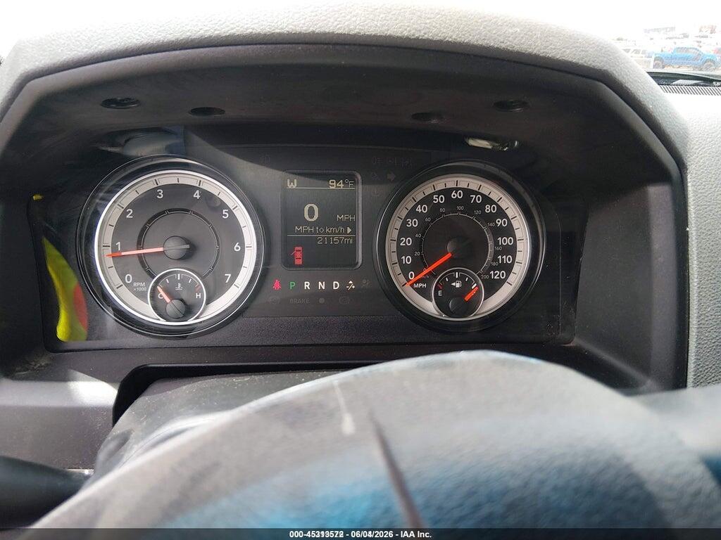 1C6RR7KG8JS315867 2018 RAM 1500 photo no. 7