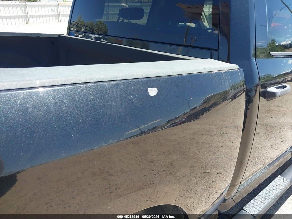 1C6RR7KG7JS286524 2018 RAM 1500 photo no. 12