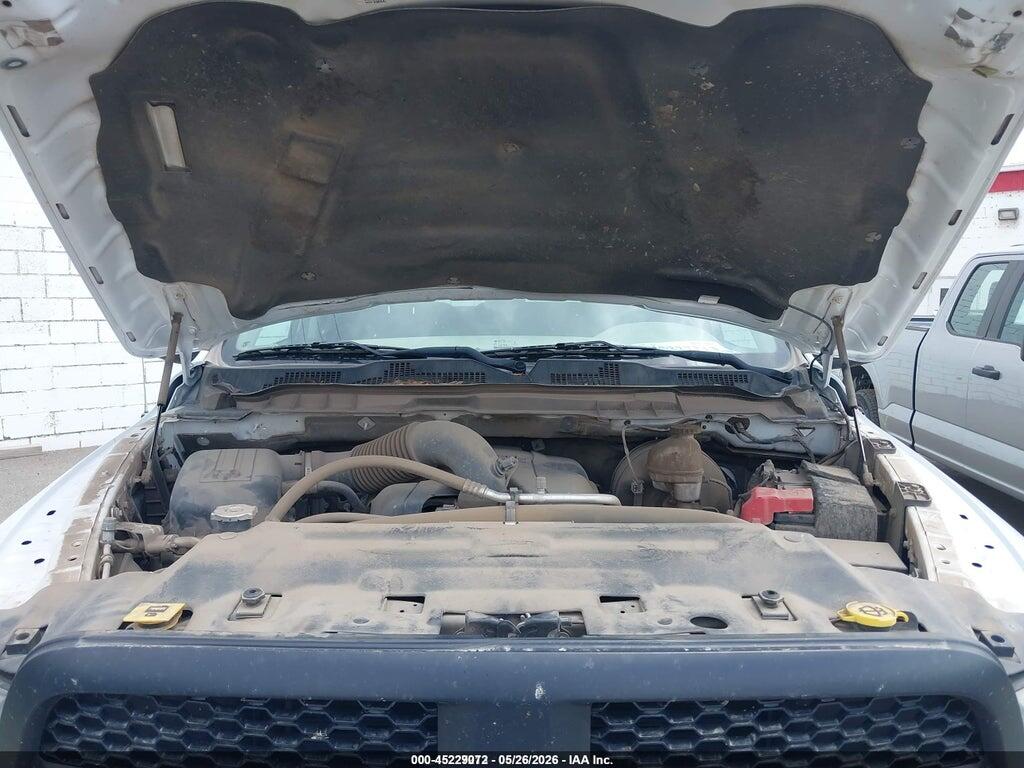 1C6RR7FT1JS300456 2018 RAM 1500 photo no. 10