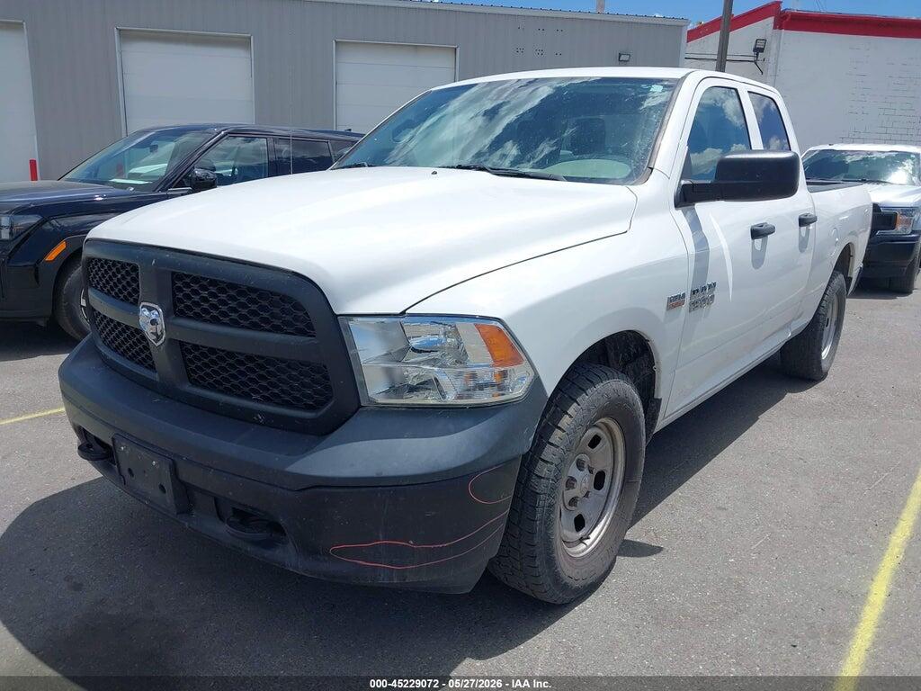 1C6RR7FT1JS300456 2018 RAM 1500 photo no. 2