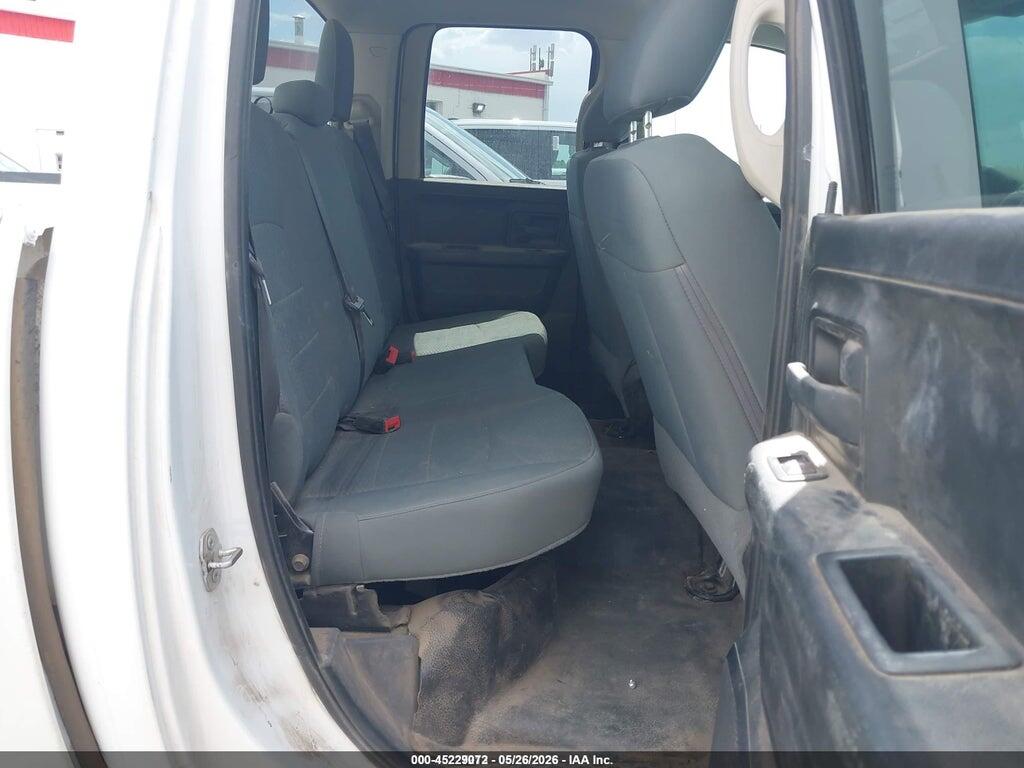 1C6RR7FT1JS300456 2018 RAM 1500 photo no. 8