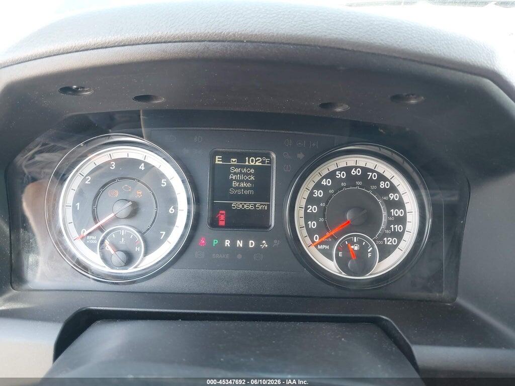 1C6RR7FG4JS326097 2018 RAM 1500 photo no. 7