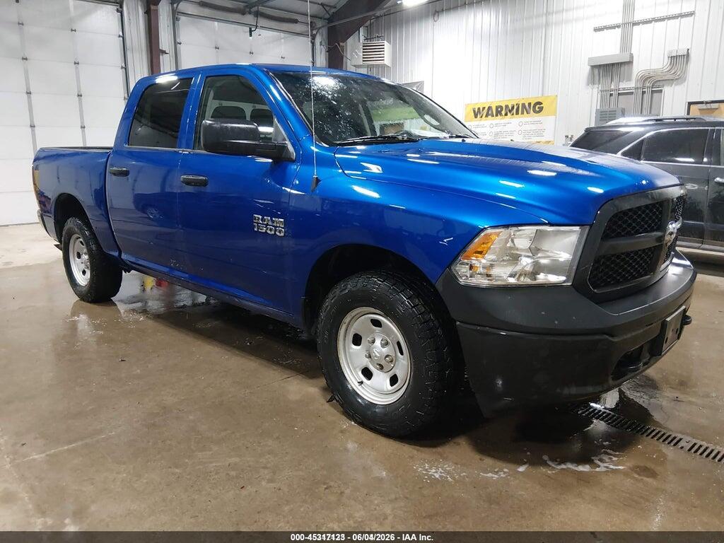 1C6RR7KG1JS300482 2018 RAM 1500 photo no. 1