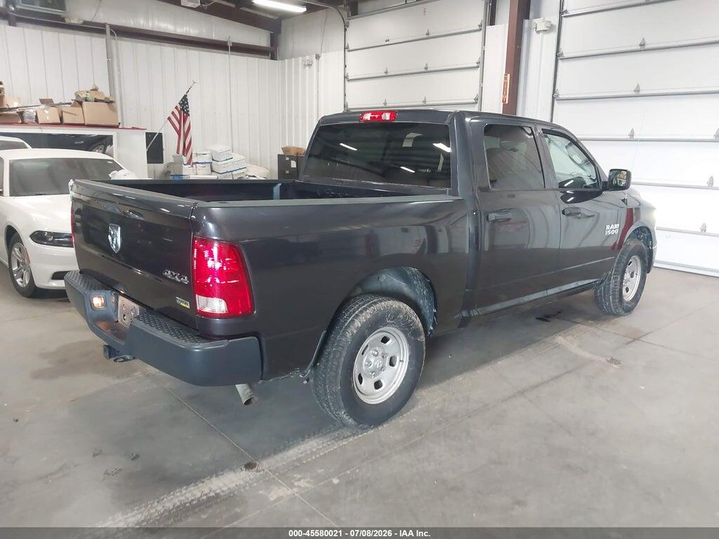 1C6RR7KG2JS306744 2018 RAM 1500 photo no. 4
