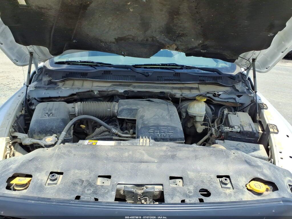 1C6RR7FG1JS326218 2018 RAM 1500 photo no. 10