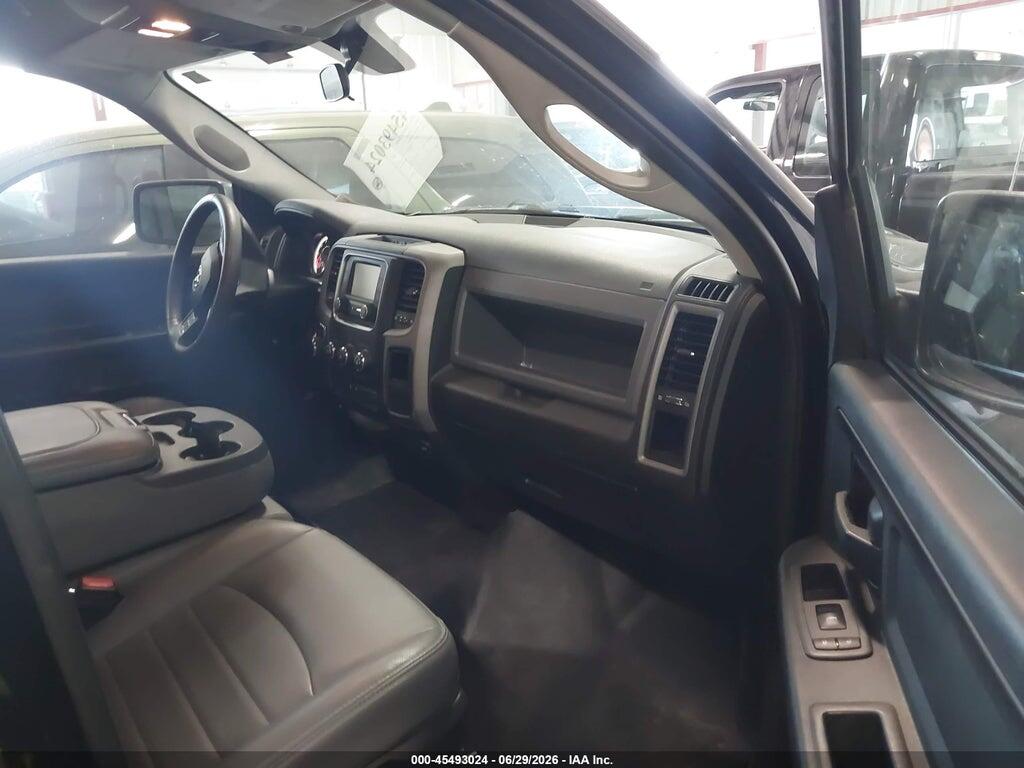 1C6RR7KGXJS306748 2018 RAM 1500 photo no. 5