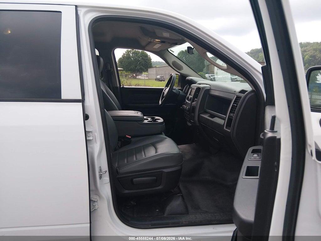 1C6RR6FG3JS303601 2018 RAM 1500 photo no. 5