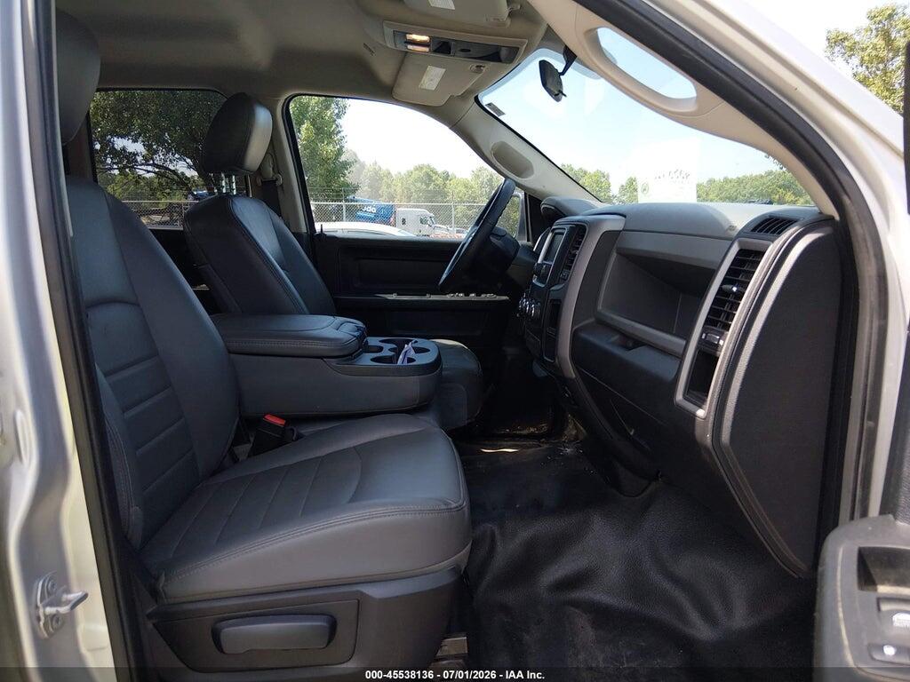 1C6RR7FG3JS326091 2018 RAM 1500 photo no. 5