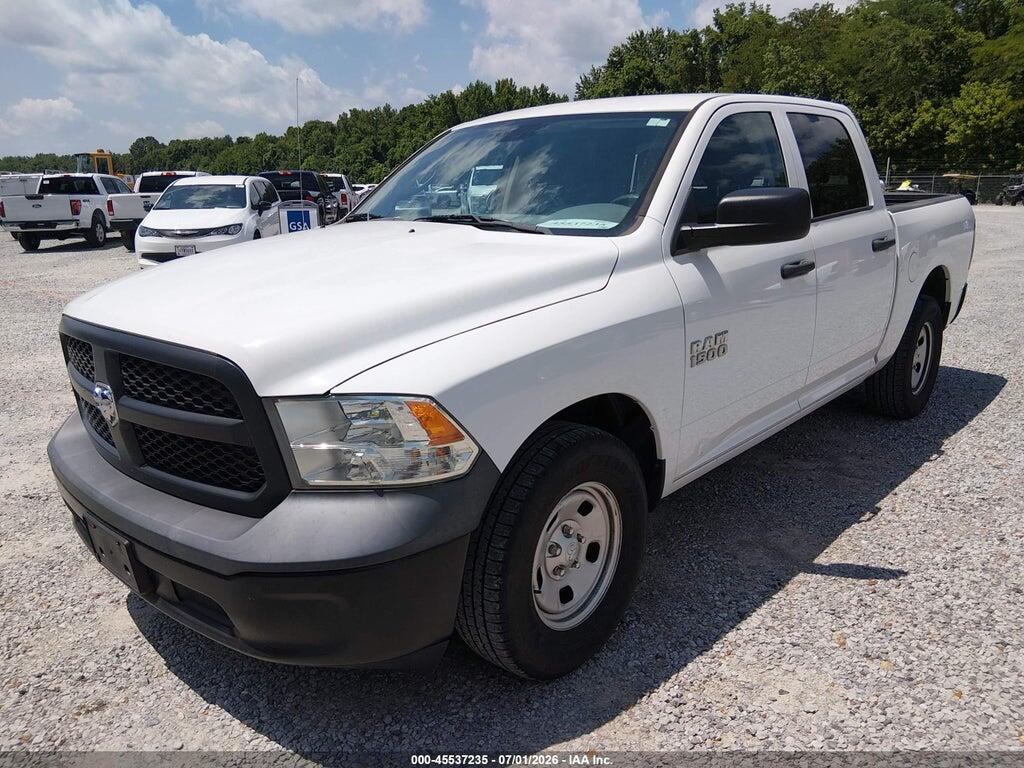 1C6RR6KG0JS298623 2018 RAM 1500 photo no. 2