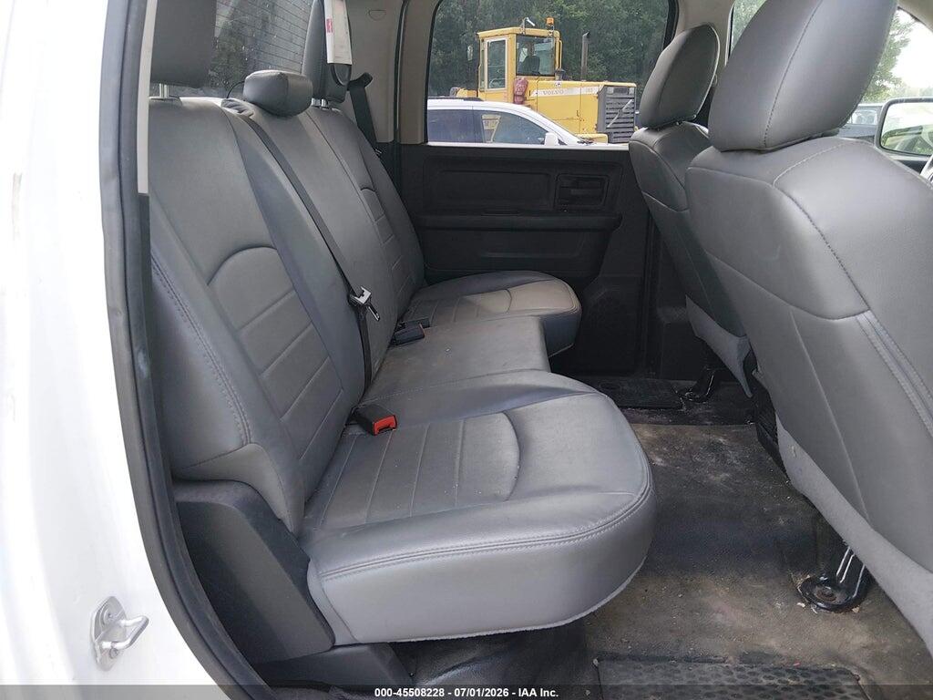 1C6RR6KG8JS298627 2018 RAM 1500 photo no. 8