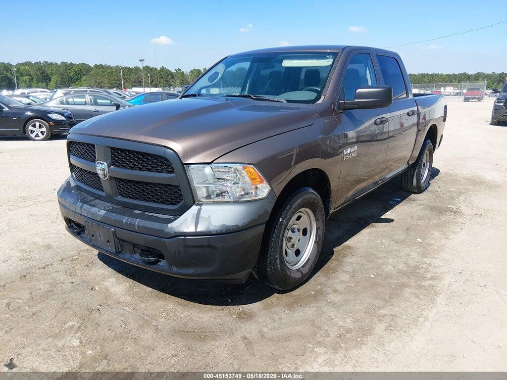 1C6RR7KG6JS323112 2018 RAM 1500 photo no. 2