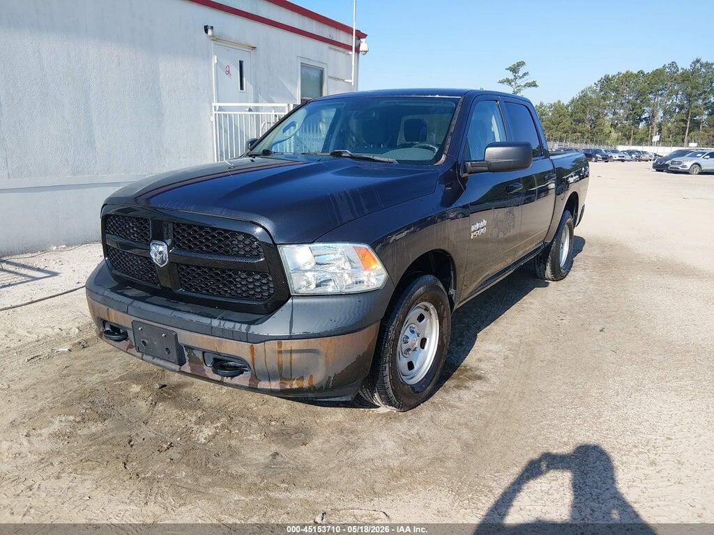 1C6RR7KG7JS319084 2018 RAM 1500 photo no. 2
