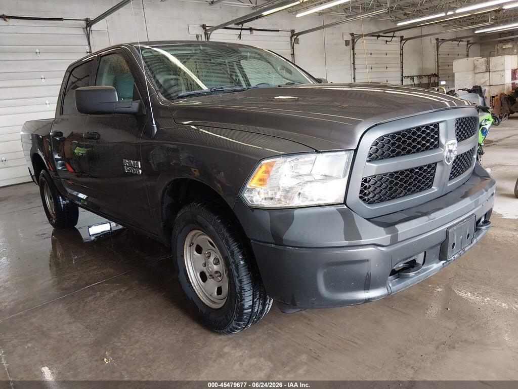 1C6RR7KG2JS177856 2018 RAM 1500 photo no. 1