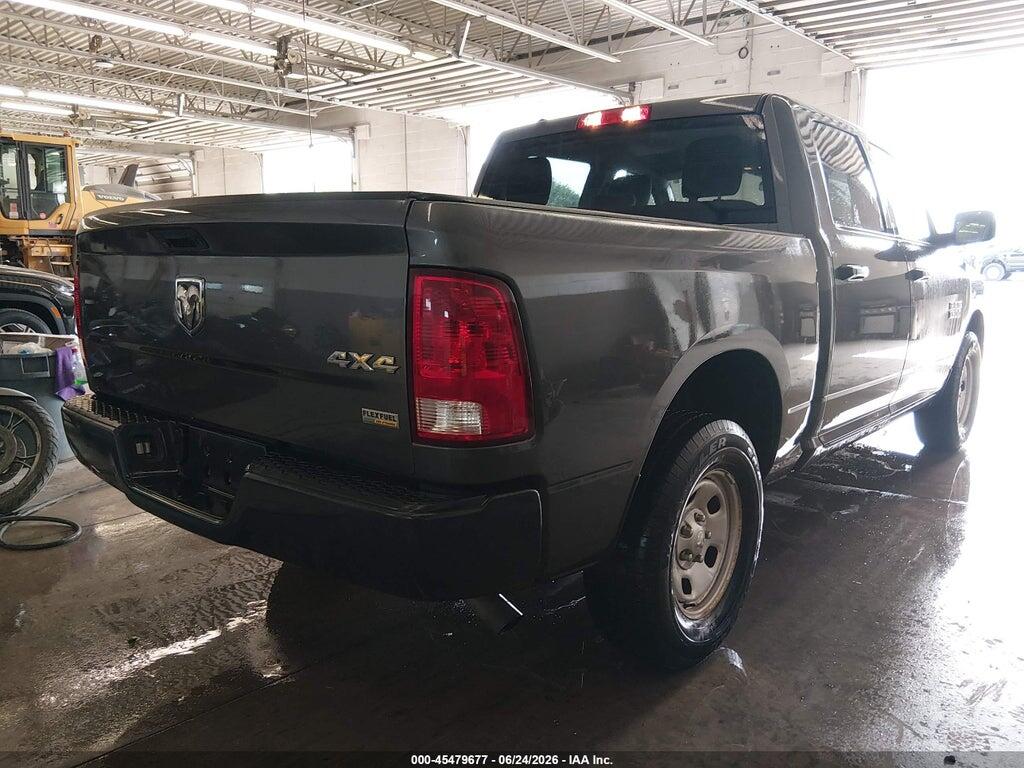1C6RR7KG2JS177856 2018 RAM 1500 photo no. 4