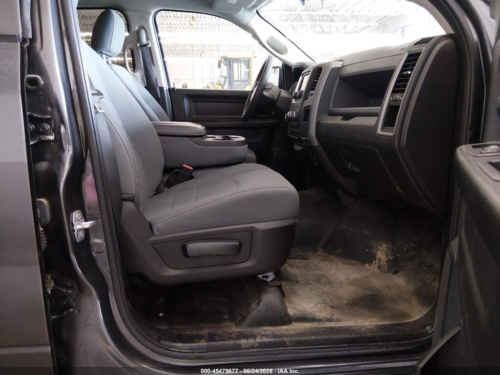 1C6RR7KG2JS177856 2018 RAM 1500 photo no. 5