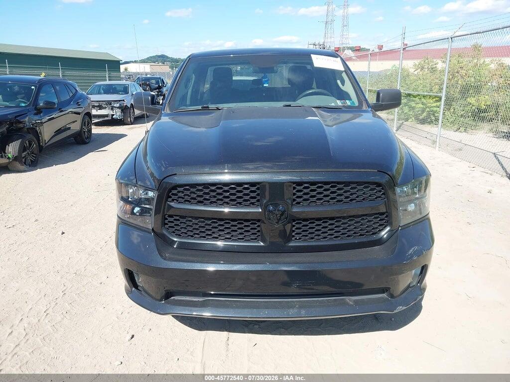 1C6RR7FT5JS193833 2018 RAM 1500 photo no. 12