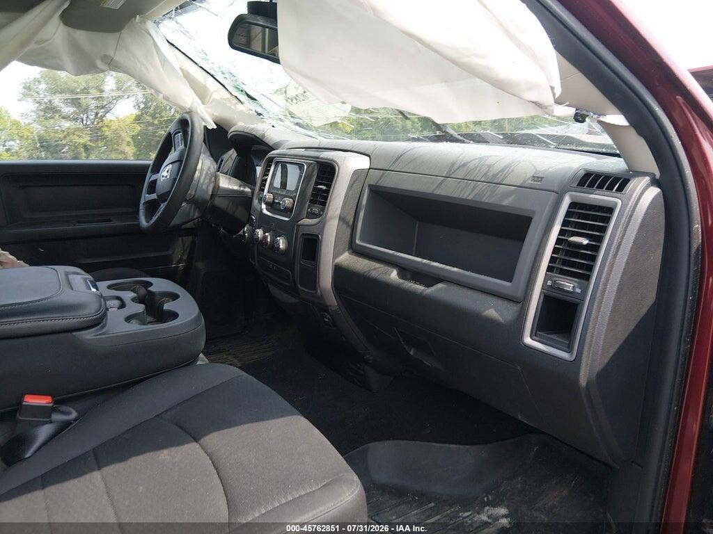 1C6RR6FG6JS340268 2018 RAM 1500 photo no. 5