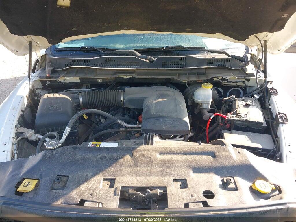 1C6RR6FG8JS229592 2018 RAM 1500 photo no. 10