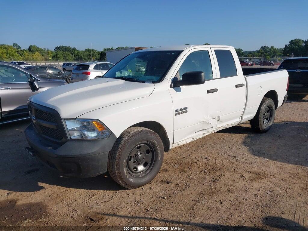 1C6RR6FG8JS229592 2018 RAM 1500 photo no. 2