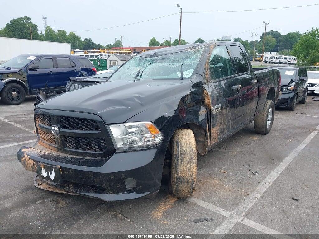 1C6RR7FT5JS328082 2018 RAM 1500 photo no. 2