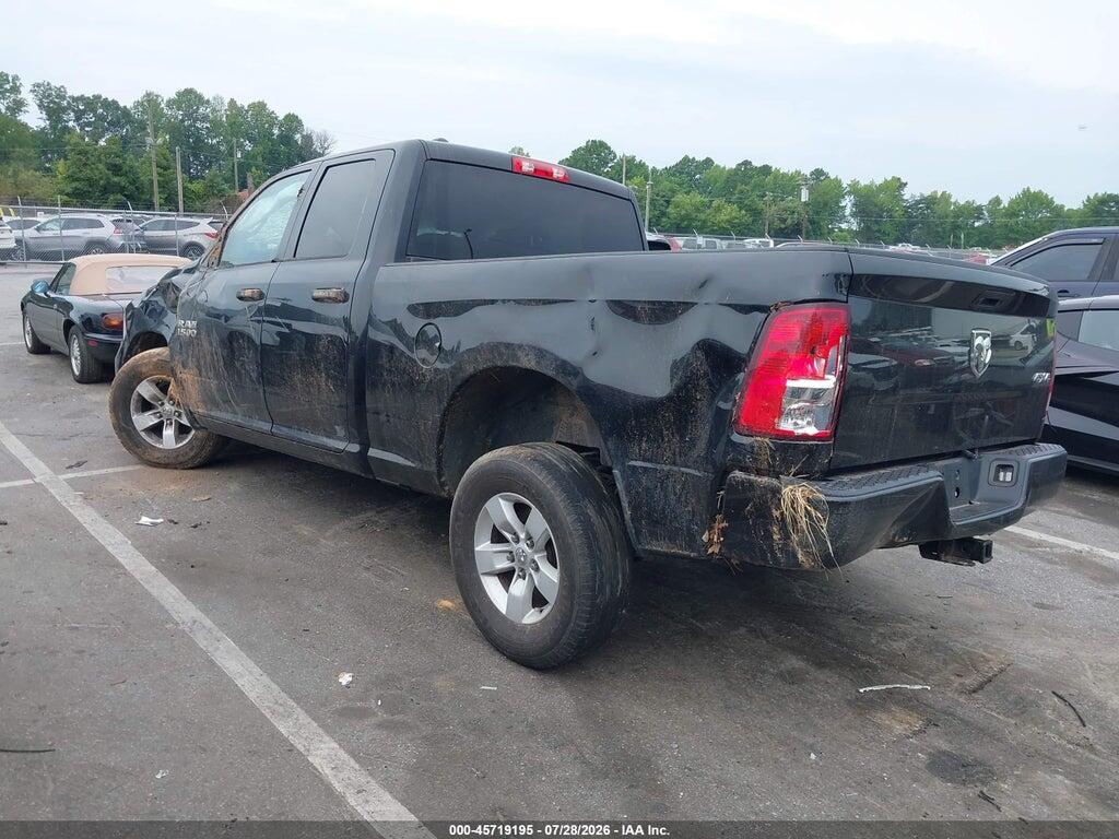 1C6RR7FT5JS328082 2018 RAM 1500 photo no. 3