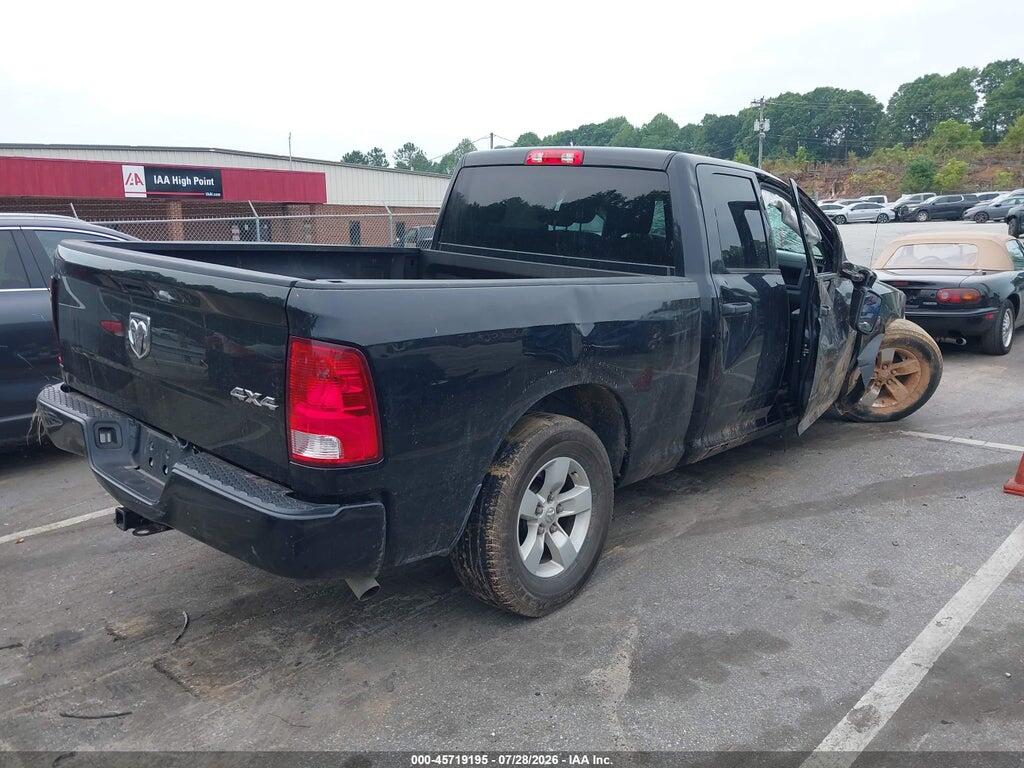1C6RR7FT5JS328082 2018 RAM 1500 photo no. 4