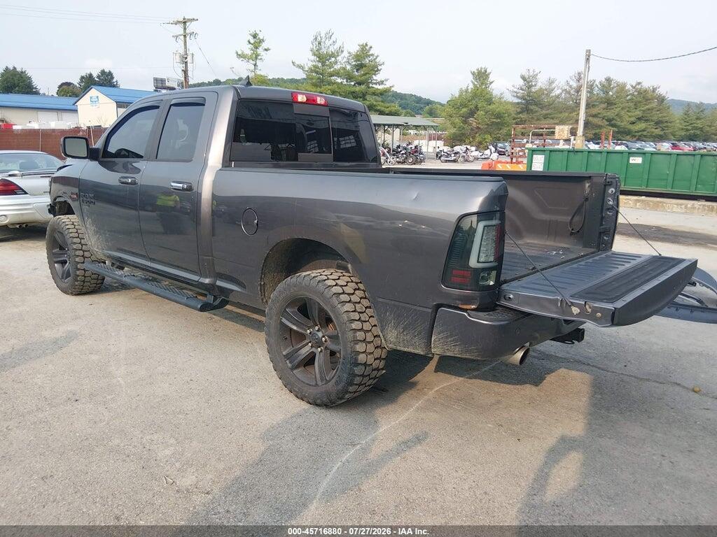 1C6RR7HT8JS175923 2018 RAM 1500 photo no. 3