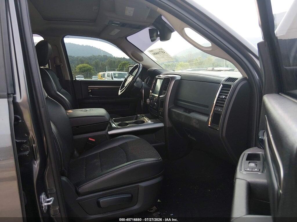 1C6RR7HT8JS175923 2018 RAM 1500 photo no. 5