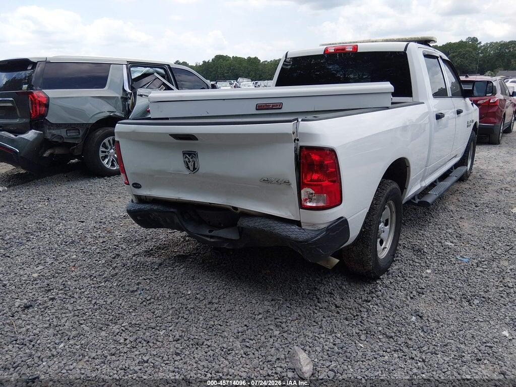 1C6RR7ST6JS131198 2018 RAM 1500 photo no. 4