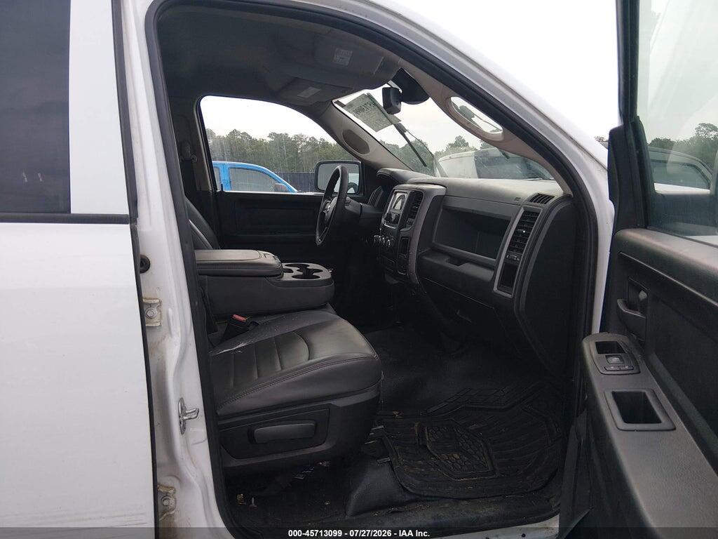 1C6RR6FG4JS272410 2018 RAM 1500 photo no. 5
