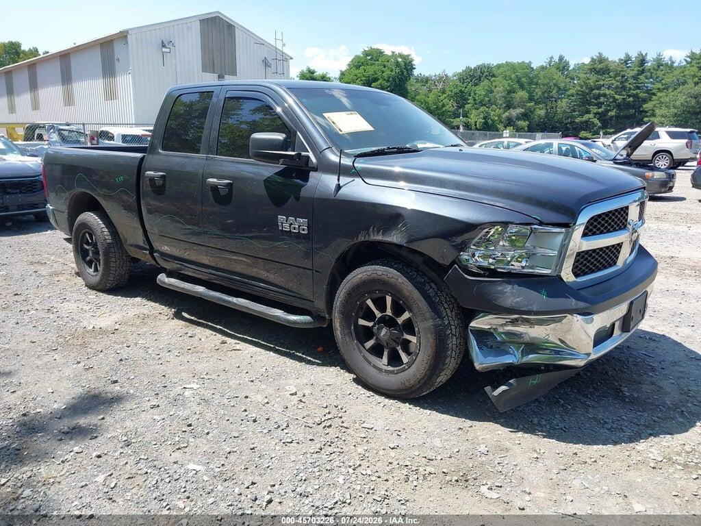 1C6RR6FG8JS349957 2018 RAM 1500 photo no. 1