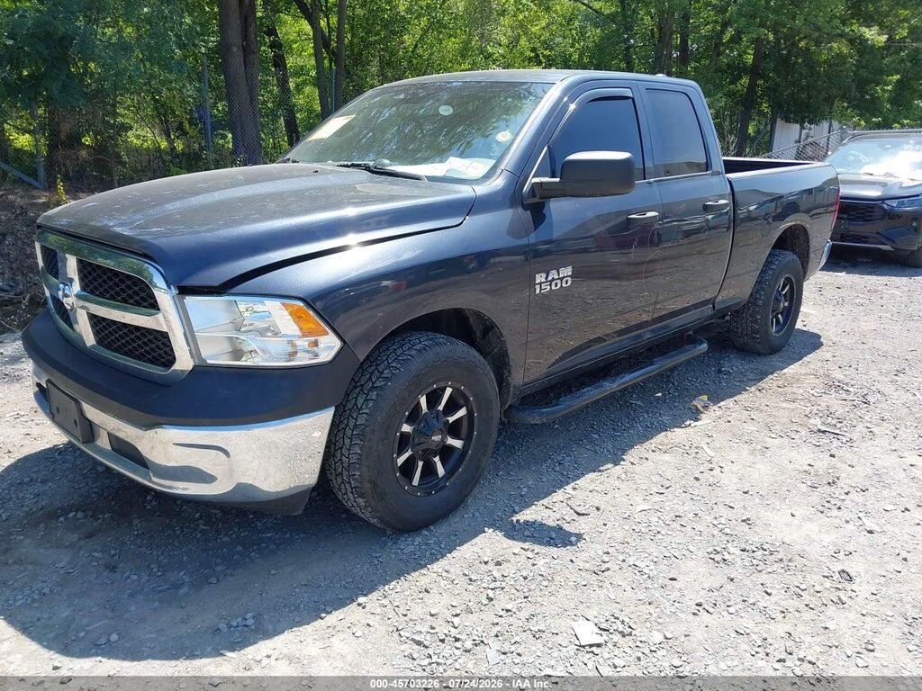 1C6RR6FG8JS349957 2018 RAM 1500 photo no. 2