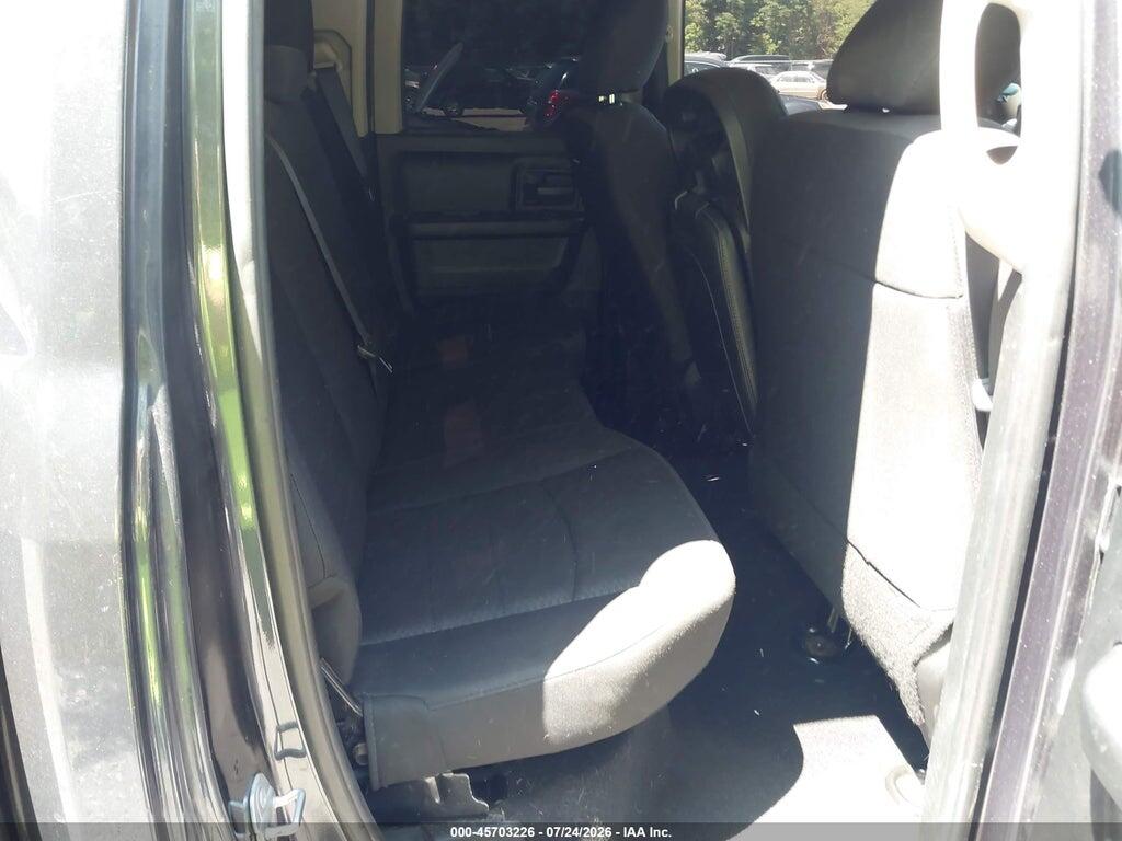 1C6RR6FG8JS349957 2018 RAM 1500 photo no. 8