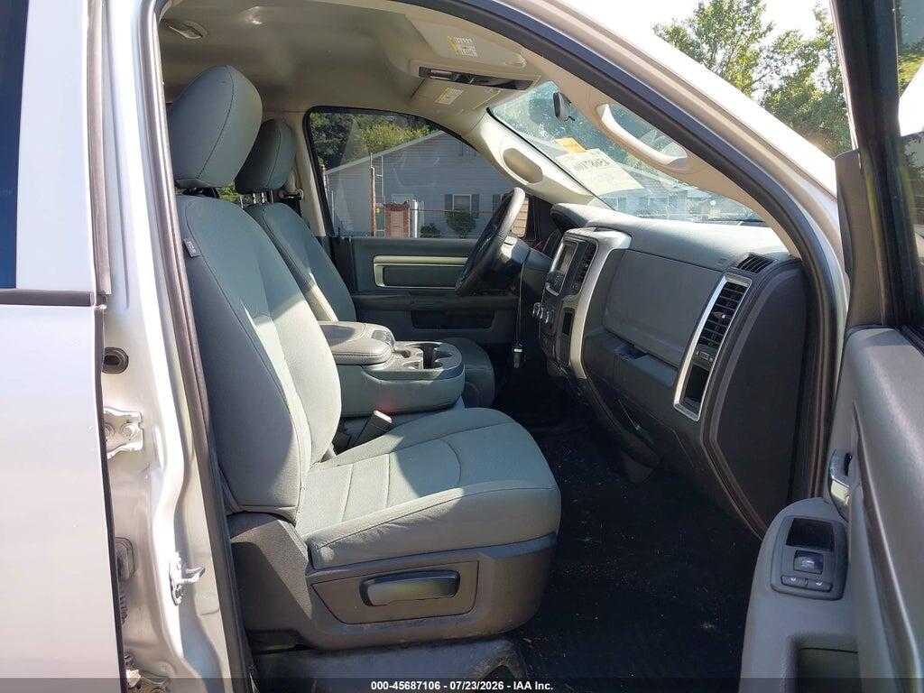 1C6RR7GT8JS263470 2018 RAM 1500 photo no. 5