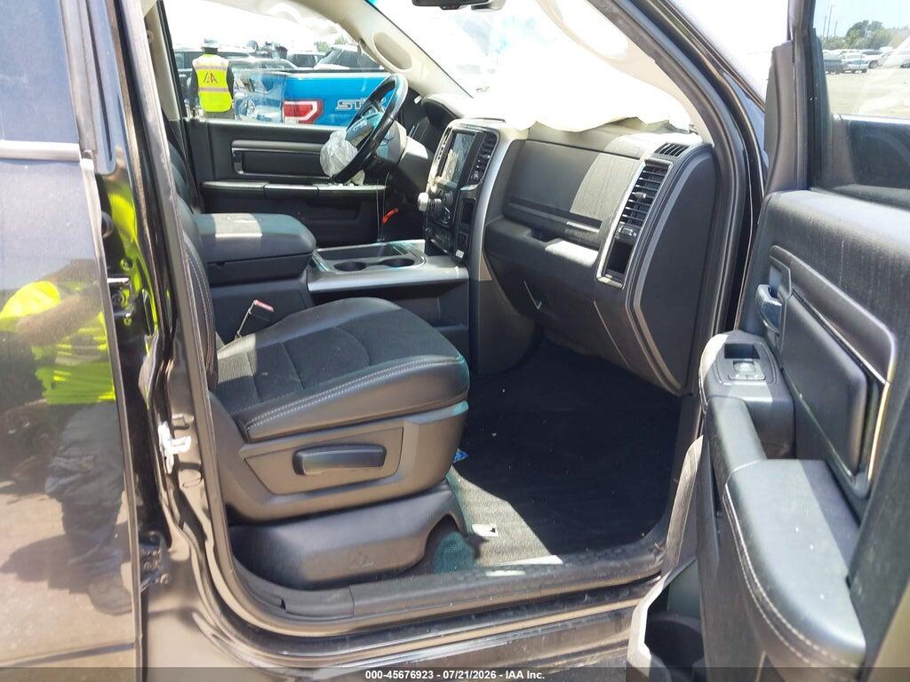 1C6RR7MT6JS110400 2018 RAM 1500 photo no. 5