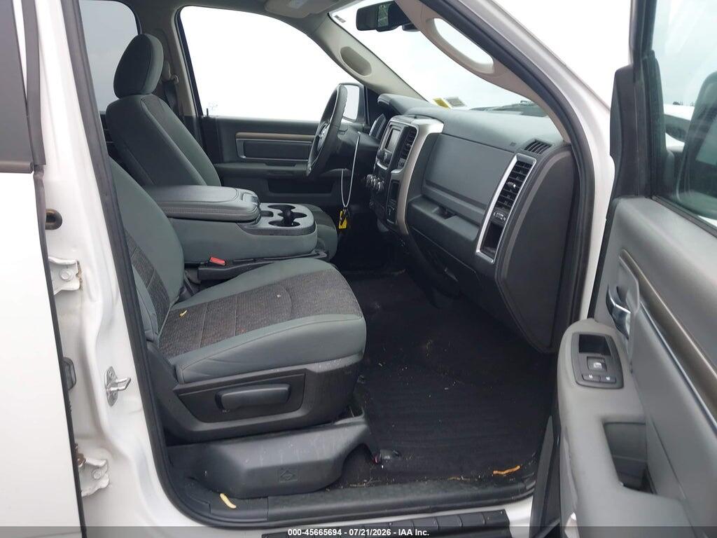 1C6RR7LT4JS249359 2018 RAM 1500 photo no. 5